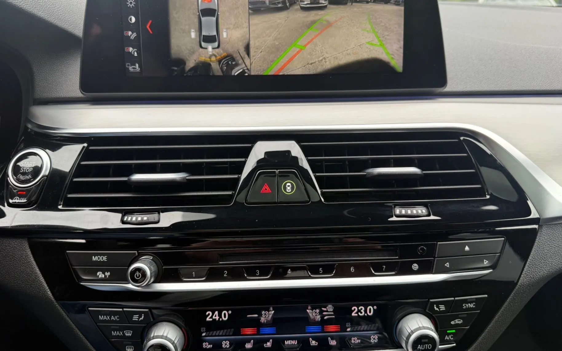Zunanja slika - BMW Serija 5 - : 540i xDrive Msport-Virtual-Kam360-F1-Pano-Harman.. - 17