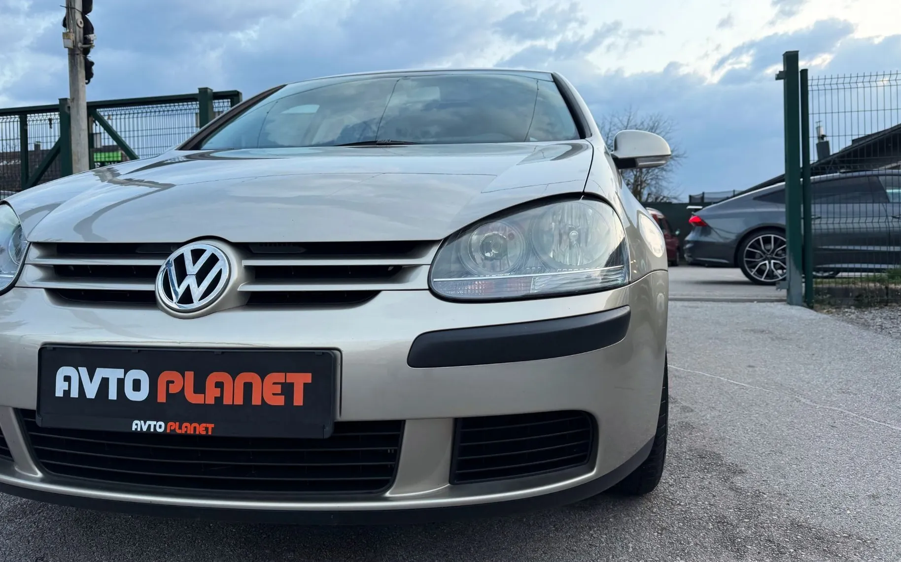 Zunanja slika - Volkswagen Golf - 2.0 SDI SLO.VOZILO 2.LASTNIK AVTO.KLIMA ALU15 - 12