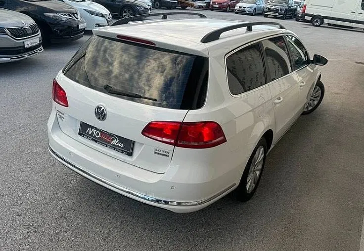 Zunanja slika - Volkswagen Passat - Variant 2.0 TDI BlueM.Tech. Comfortline Tempomat Pdc Navi - 7