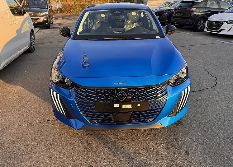 Zunanja slika - Peugeot 208 - ALLURE PureTech 100 + Bon za zimske gume - 2