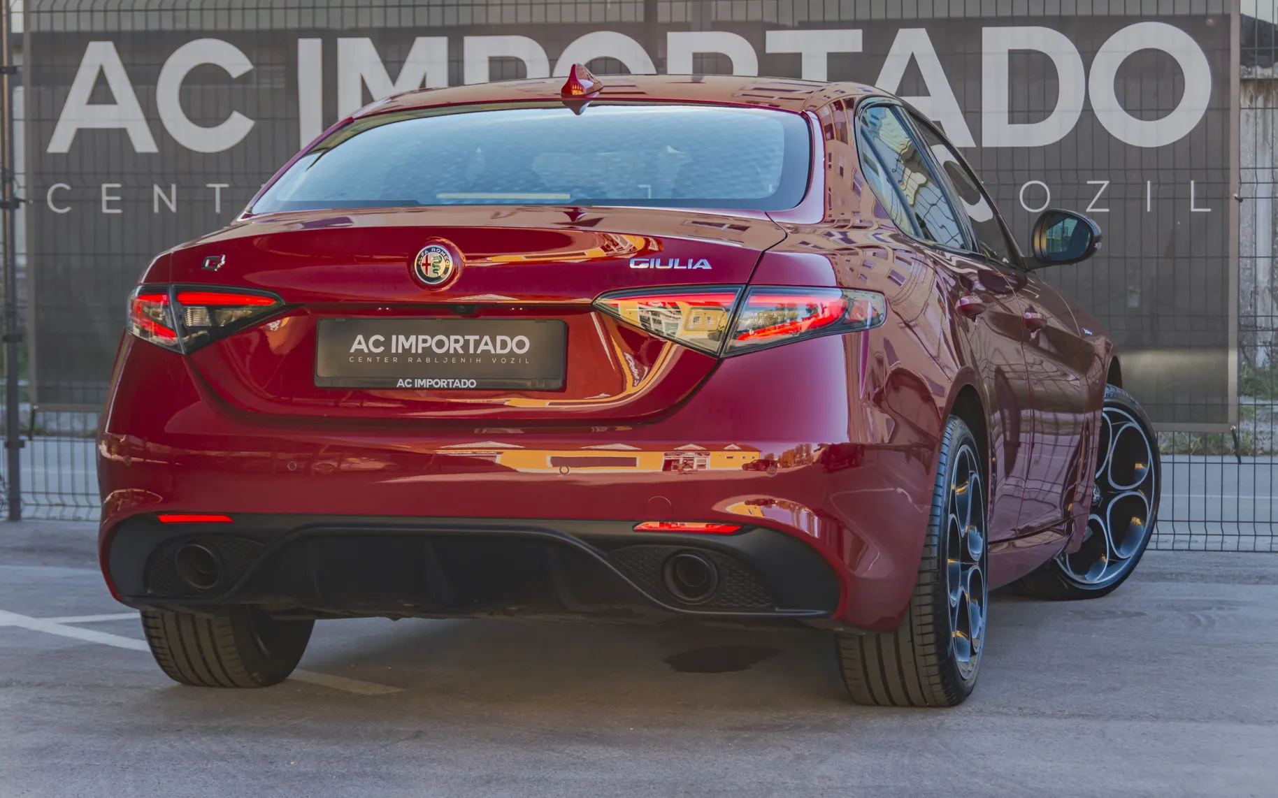 Zunanja slika - Alfa Romeo Giulia - AWD 2.0 Turbo 280 Veloce - 4