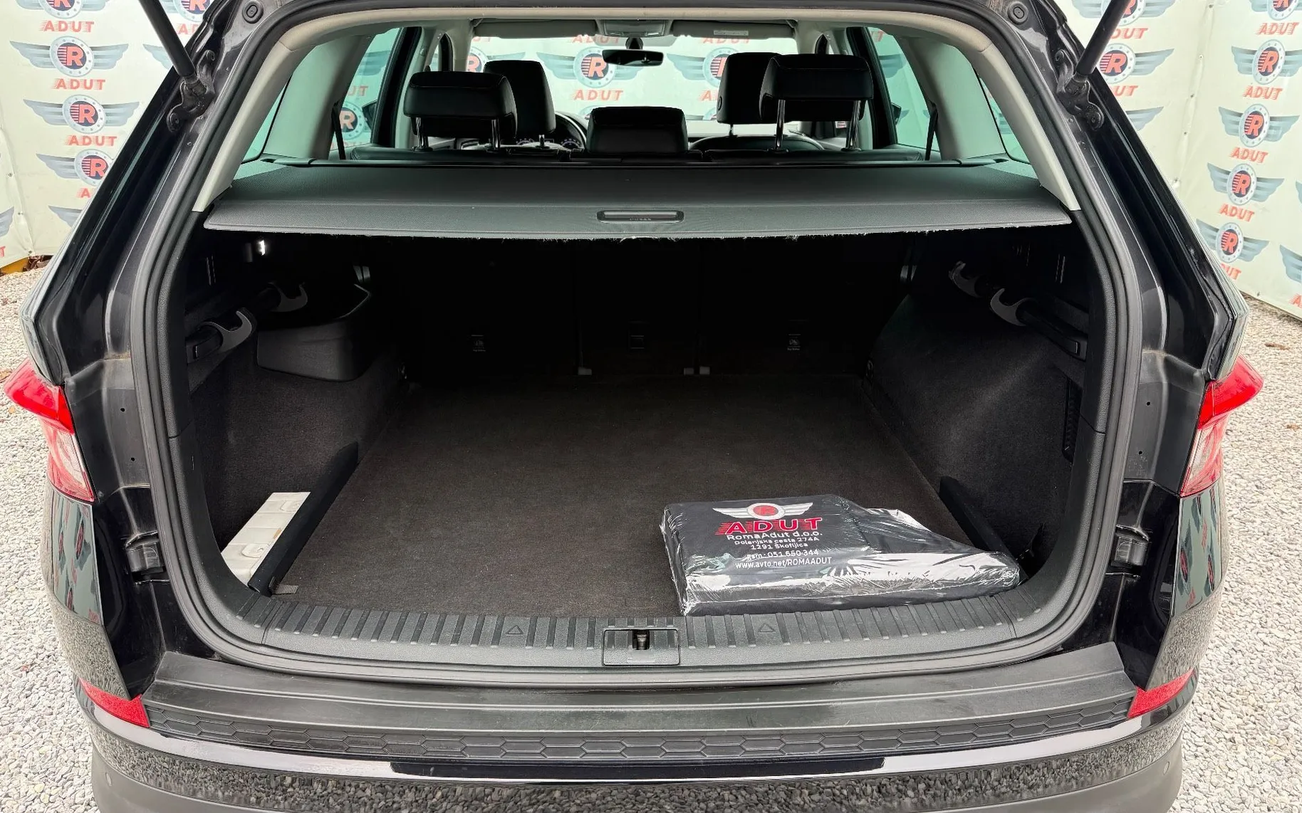 Zunanja slika - Škoda Kodiaq - 2.0TDI|140kW|4X4|DSG|AMBI|LED|1LASNIK|JAMSTVO... - 17