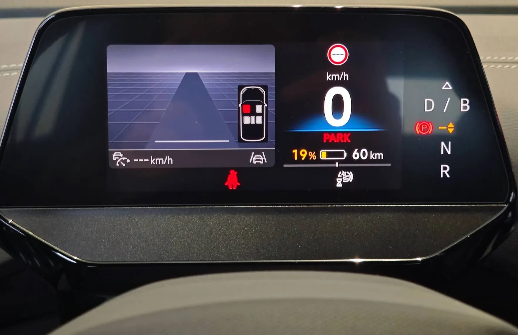 Zunanja slika - Volkswagen ID.4 - Pure Limited 52 kWh| 22600€ za podjetja| - 11