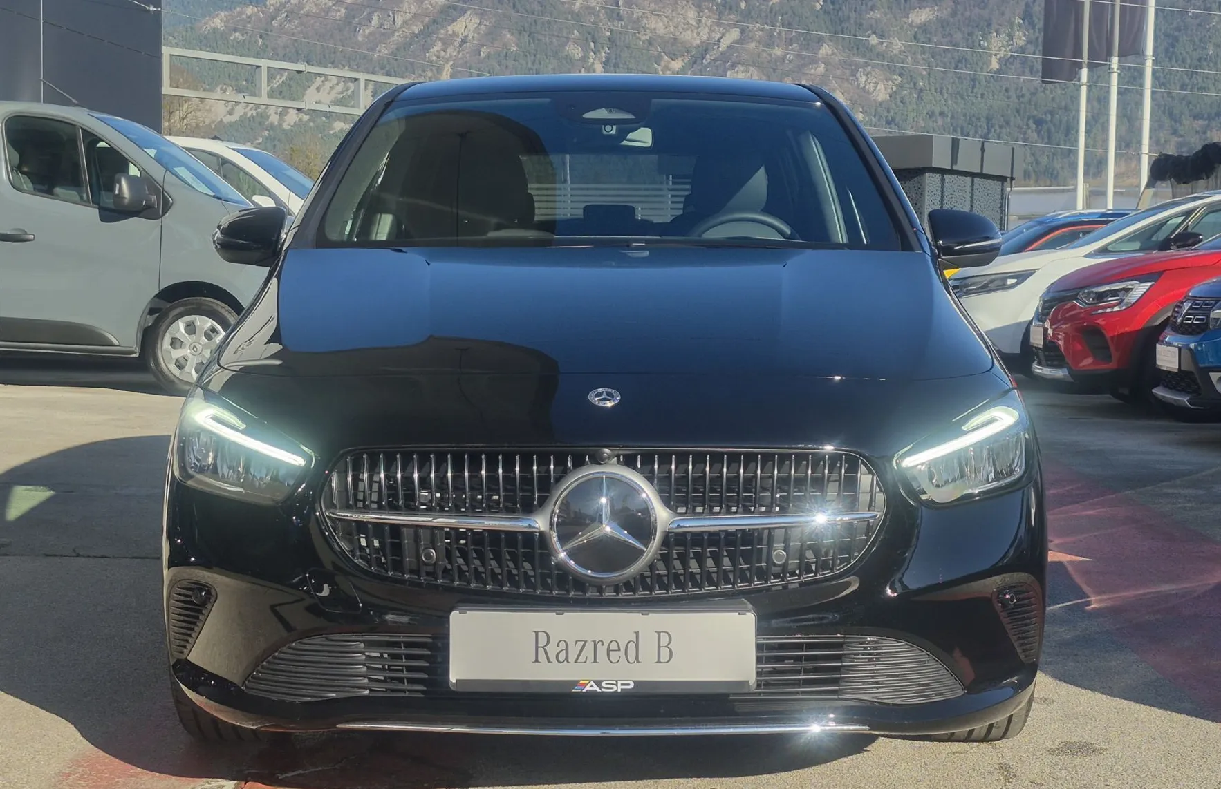 Zunanja slika - Mercedes-Benz B-Razred - B 180 Progressive Avt. - 2