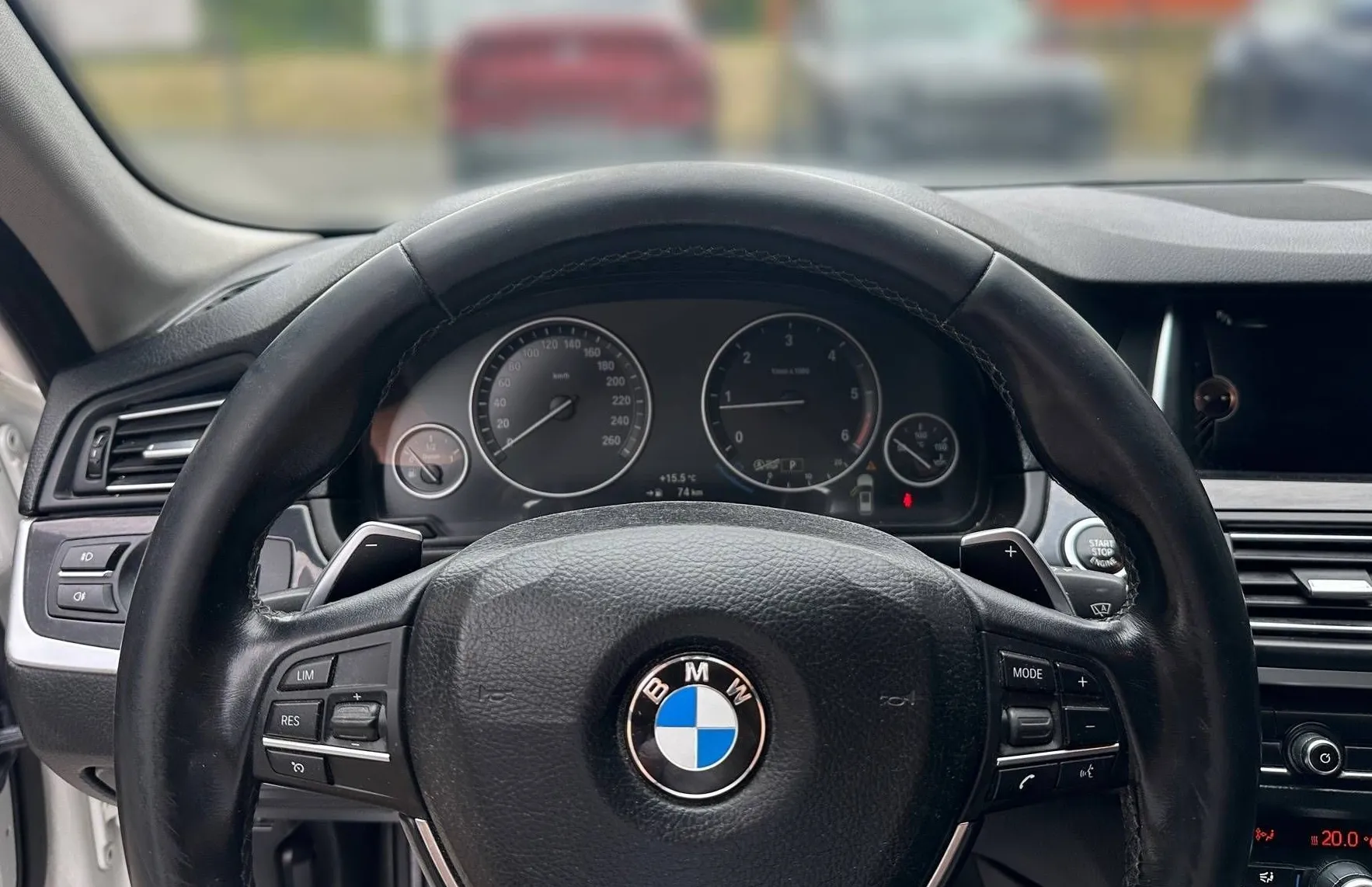 Zunanja slika - BMW Serija 5 - Touring: 520d M SPORT PAKET BI-XENON NAVI TEMP PDC HI-FI - 15