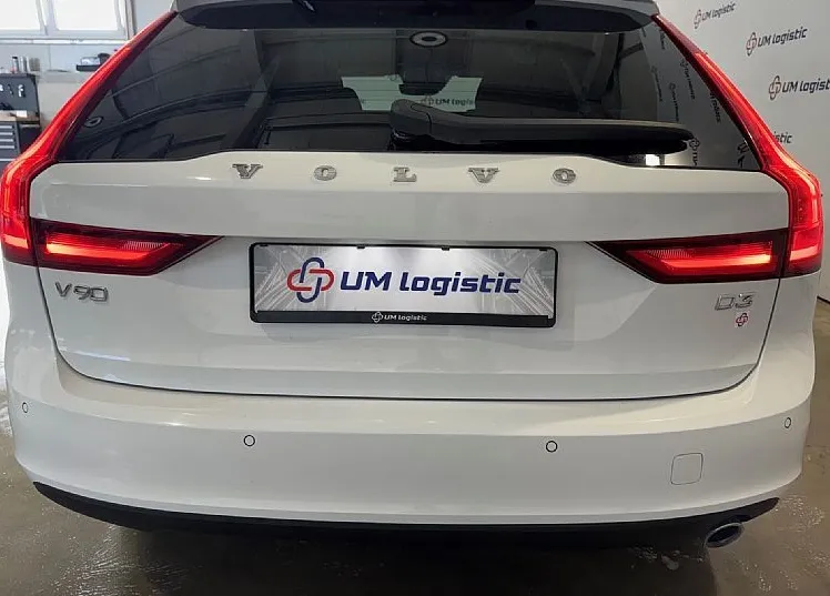 Zunanja slika - Volvo V90 - D3 Momentum-LED-PDC-KLJUKA - NAVI - VRHUNSKI - 6