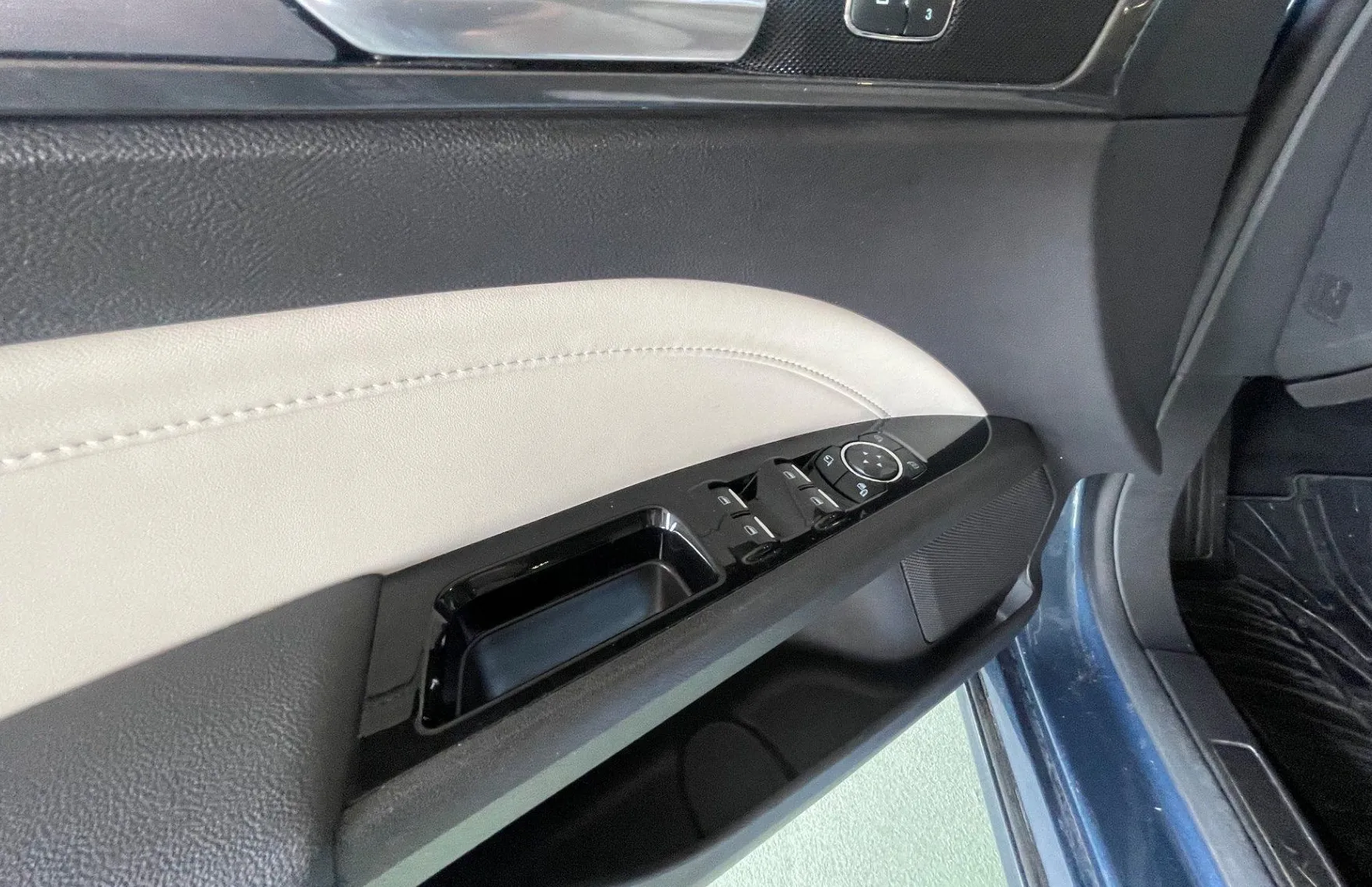 Zunanja slika - Ford Mondeo - Karavan 2.0 EcoBlue Titanium Avt.LED. NAVI. KAMERA - 7