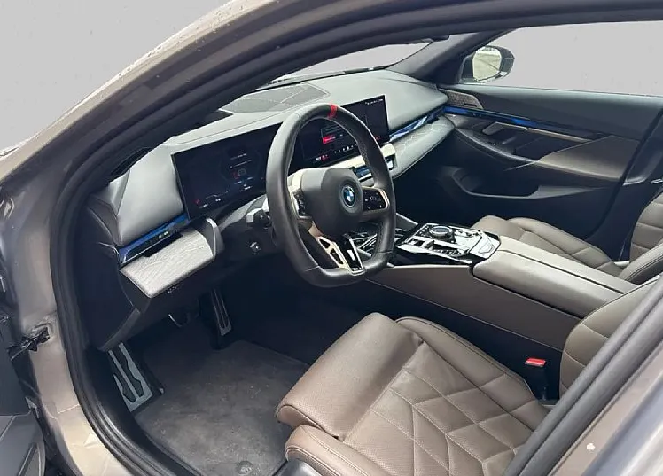 Zunanja slika - BMW i5 - M60 xDrive Touring  M-pak Pro. HUD. ACC. Vlečna - 11