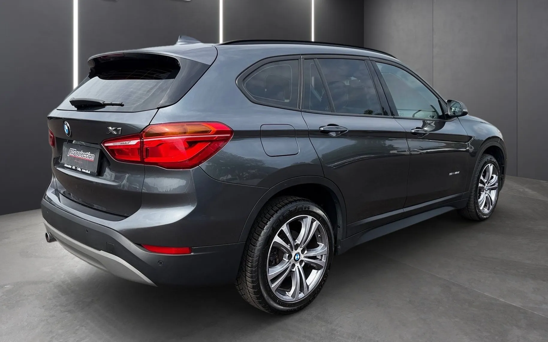 Zunanja slika - BMW serija X1: - sDrive18d Advantage-LED-PDC-NAVI-Ogrevana sedeža.. - 3