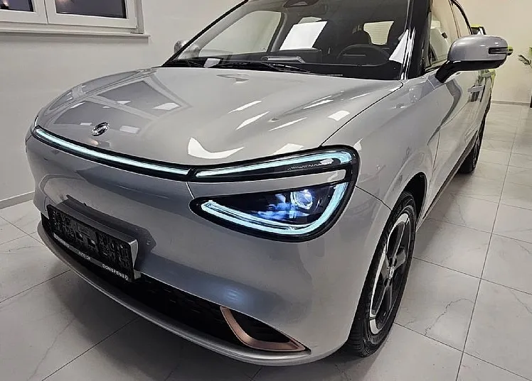 Zunanja slika - Dongfeng Box - 42.3 kWh 70 kW- SILVER-Navedena cena vključuje sub - 5