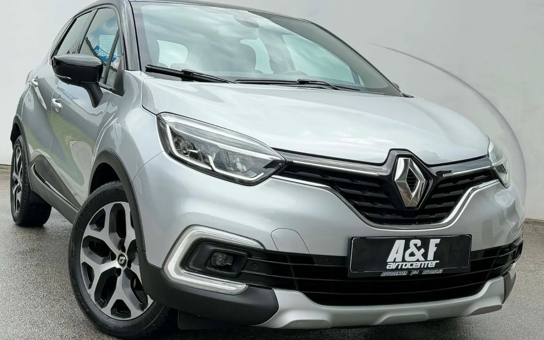 Zunanja slika - Renault Captur - TCe 90-LED-NAVI-110.000km-LIZING ZA TUJCE-KEYLES-. - 3