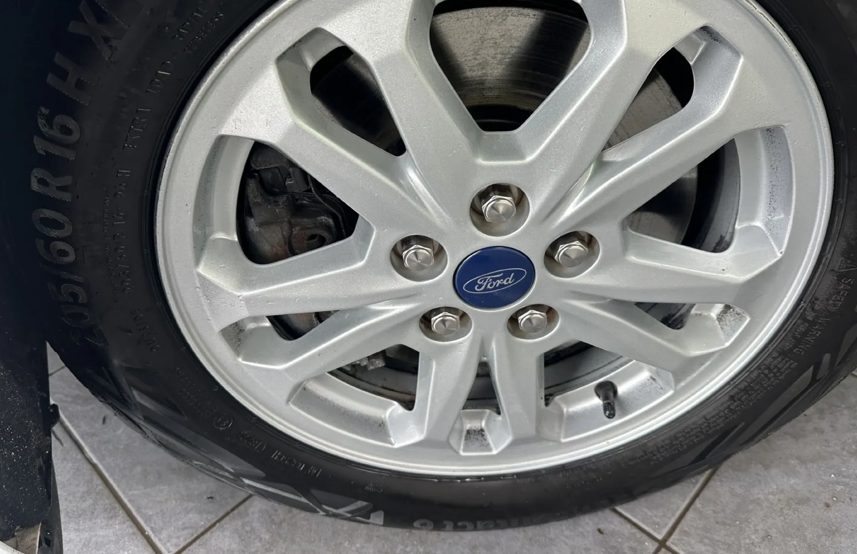 Zunanja slika - Ford Tourneo Connect - L2 Autm.88kW.NEMŠKI+4 GUME.KAMERA.GRE.SED.KLJUKA - 4