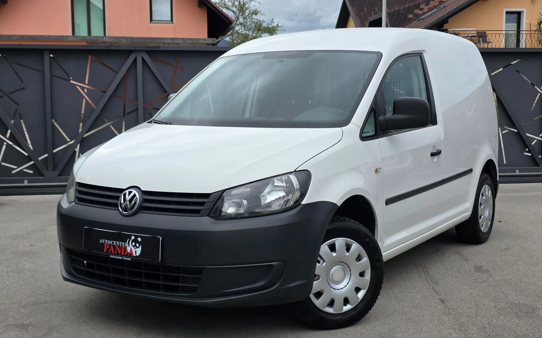 Zunanja slika - Volkswagen Caddy - Crafter  1,6 TDI Trendline - 1