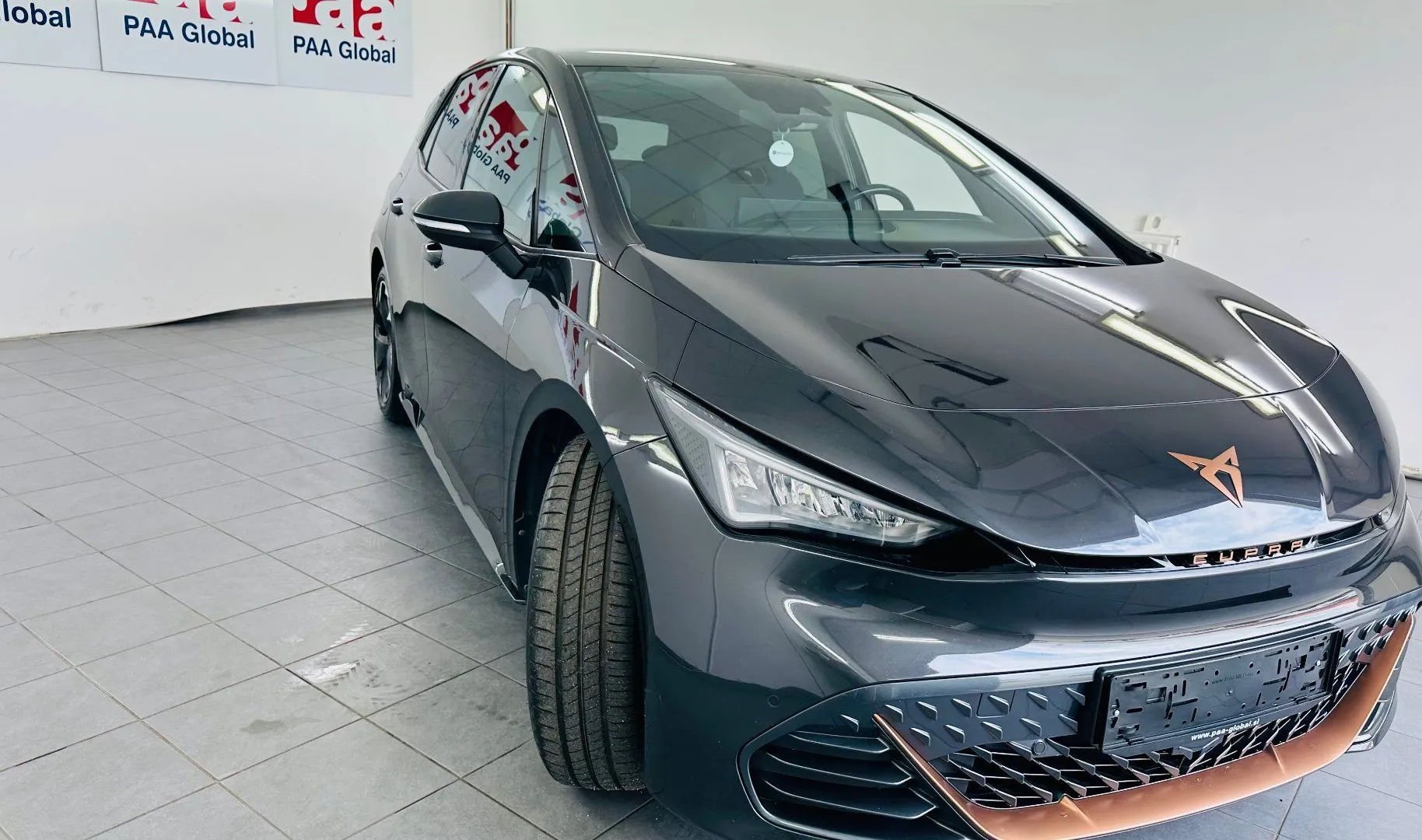 Zunanja slika - Cupra Born - Berline 230ch.170 kw.KAMERA.NAVI.LED.82 KW BATERIJ - 15