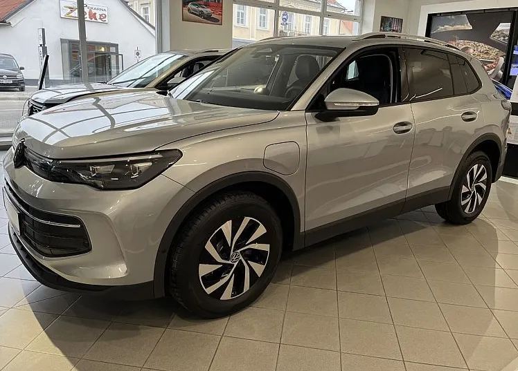 Zunanja slika - VW Tiguan - 1.5 eHybrid DSG 4ALL 150kW - 1