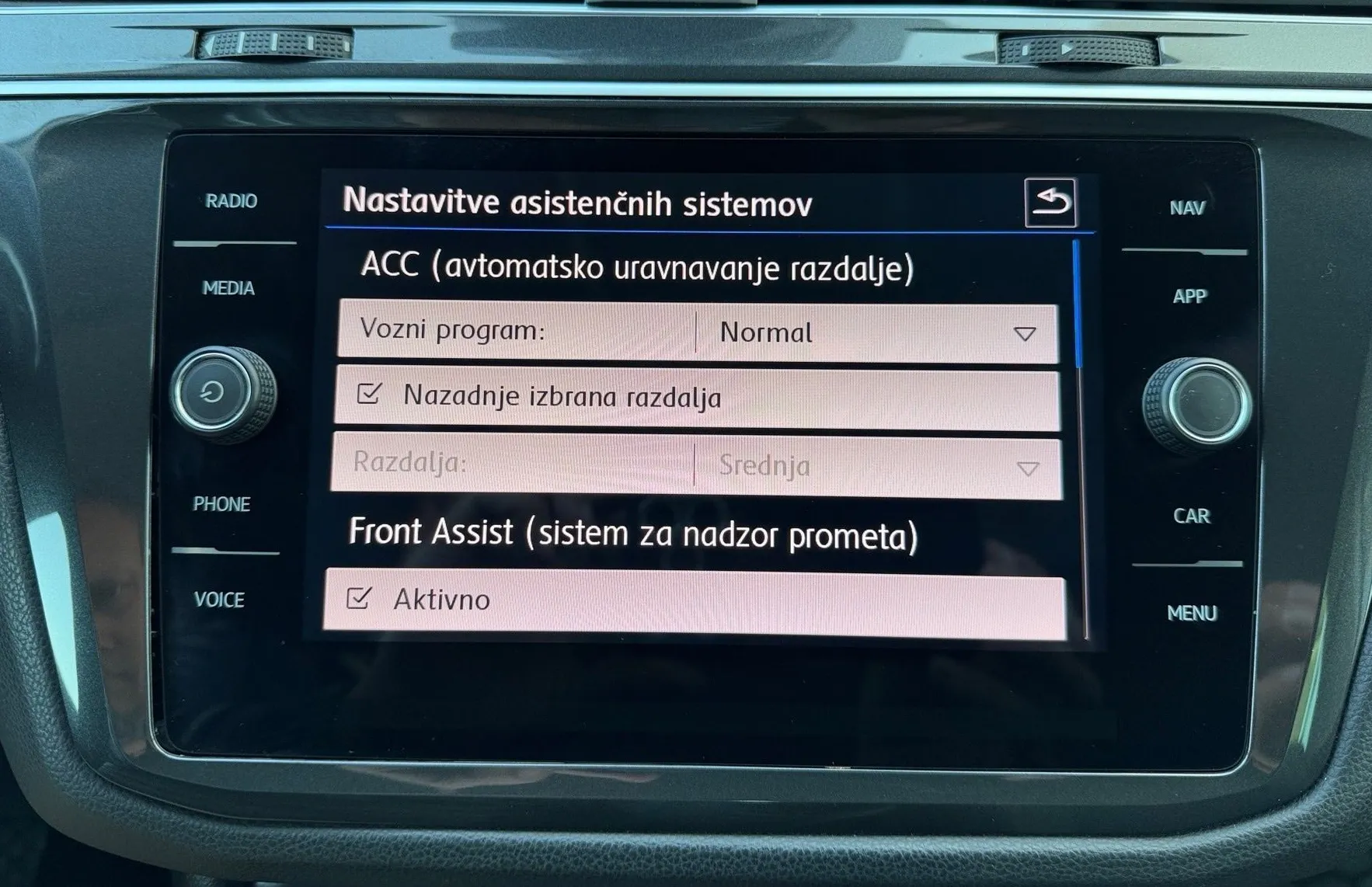 Zunanja slika - VW Tiguan - 2.0 TDI Comfortline Kamera - LED - Kljuka... - 15