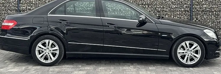 Zunanja slika - Mercedes-Benz E-Razred - E 220 CDI AVANTGARDE AVT GR SED NAVI PDC ACC - 8