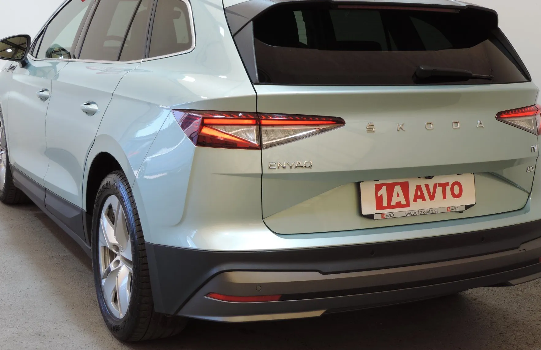 Zunanja slika - Škoda Enyaq - IV 80 USNJE-ACC-KAMERA-MRTVI KOTI - 7