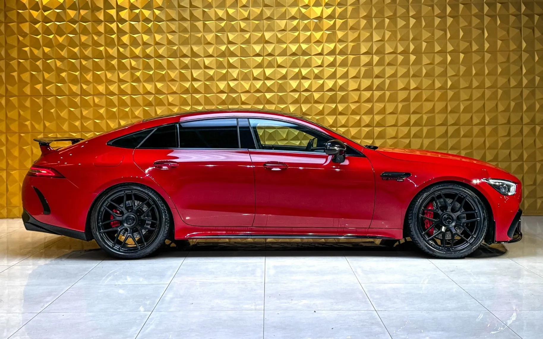 Notranja slika - Mercedes-Benz AMG GT 4-vratni Coupe - GT63S-BUCKET SEATS-AERO PAKET-ZRACNO-SOFT CLOSE... - 12