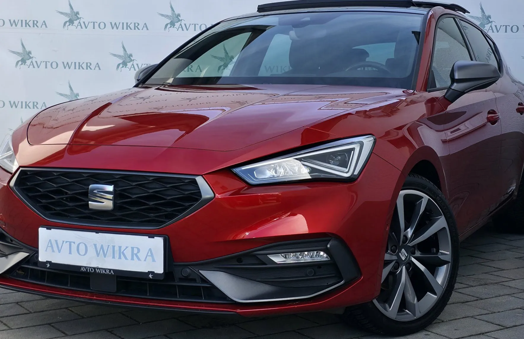 Zunanja slika - Seat Leon - 2.0TDI FR FULLED•PANOR•ACC•LANE•VIRTUAL•PDC-360•18 - 2