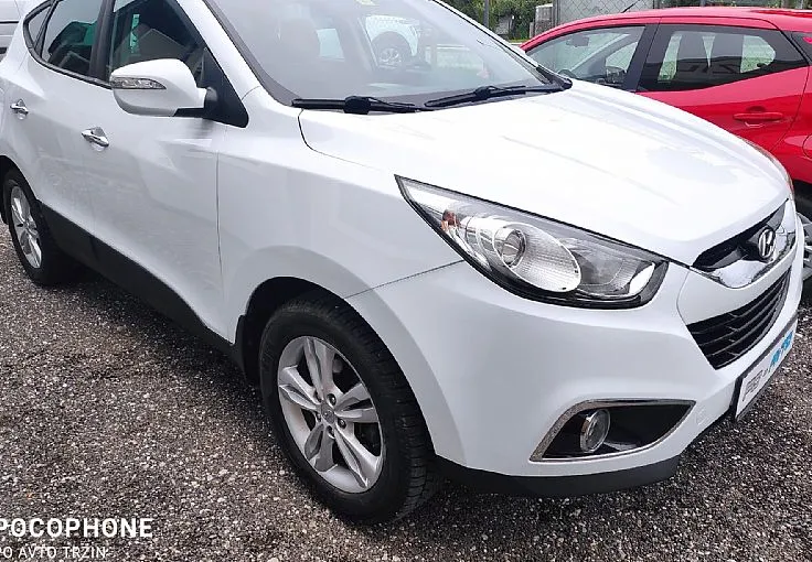 Zunanja slika - Hyundai ix35 - 4WD 2.0-127.000KM-SLO-GRETJE SEDEŽEV-PDC-ALU-TOP - 3