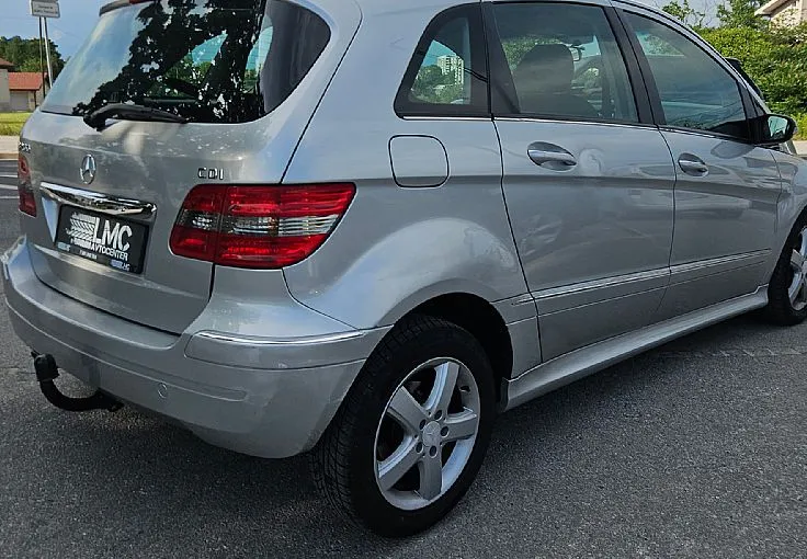 Zunanja slika - Mercedes-Benz B-Razred - 200 CDI 140ks °AUTOMATIC° °16-COL° - 5