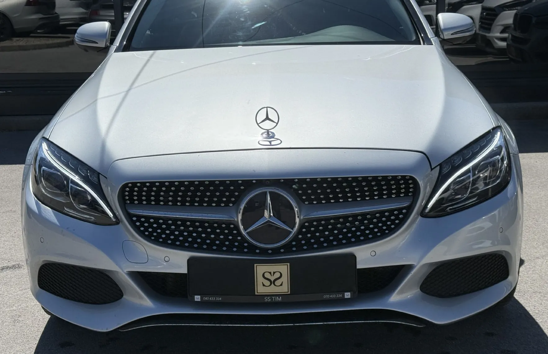 Zunanja slika - Mercedes-Benz C-Razred - C200d T PANO-FULLED-ACC-EL.PRT-NAVI-BT-360-AMBIENT - 3