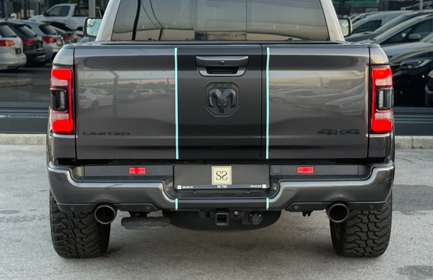 Zunanja slika - Dodge Ram - 5.7Hemi LIMITED Pano LED 360 GreHla HUD ACC Navi - 6