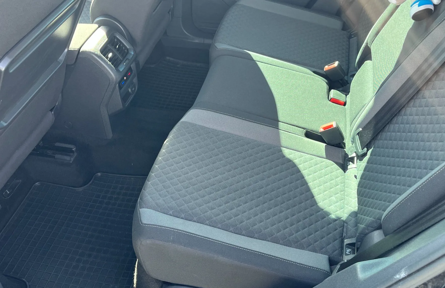 Zunanja slika - VW Tiguan - 2.0 TDI BMT Comfort Edition LED. NAVI. VZR. KAM. - 10