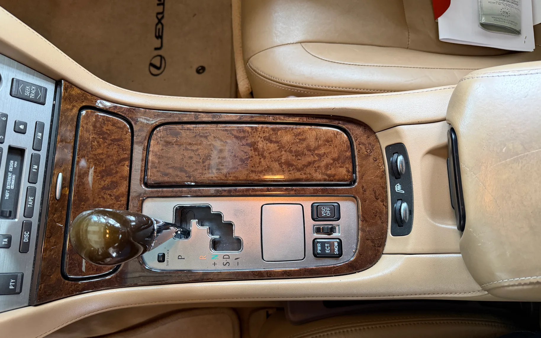 Notranja slika - Lexus SC - Lexus - 32