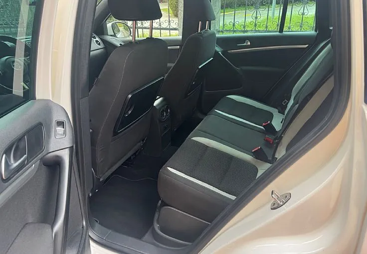 Zunanja slika - Volkswagen Tiguan - 2.0 TDI 4X4 DSG R-LINE 1.LASTNIK ALU18 XENON LED - 12