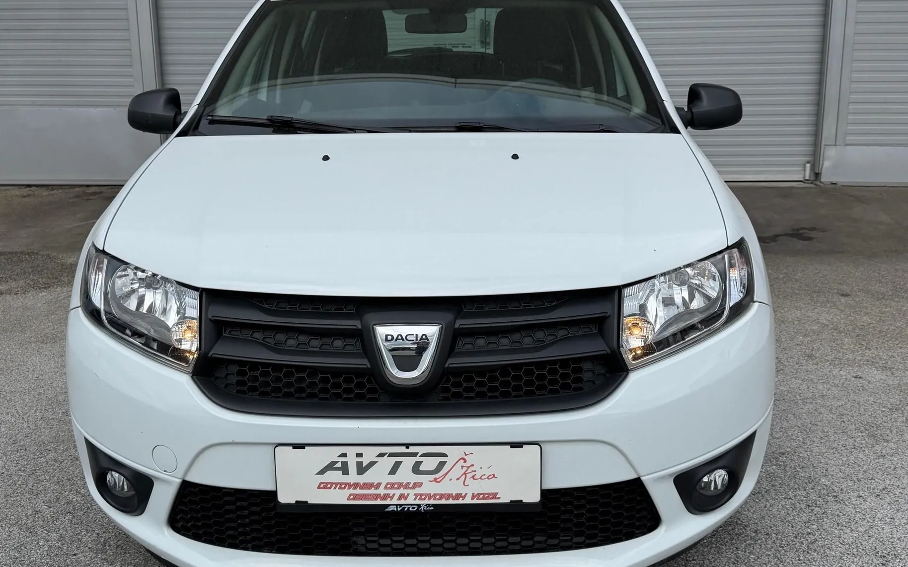 Zunanja slika - Dacia Sandero - 1.2 16V-90.000KM-SLO-KLIMA-SERVO VOLAN-TRAJNIK - 5