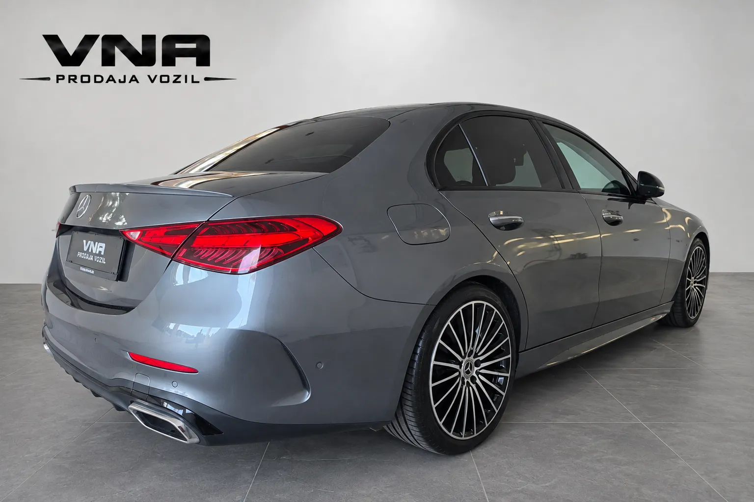 Zunanja slika - Mercedes-Benz C-Razred - C 220 d AMG |VIRTUAL|RADAR|BLIS|LANE|360KAM|KLJUKA - 6