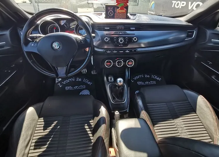 Zunanja slika - Alfa Romeo Giulietta - 1750 TBi 16v Quadrifoglio Verde - 11