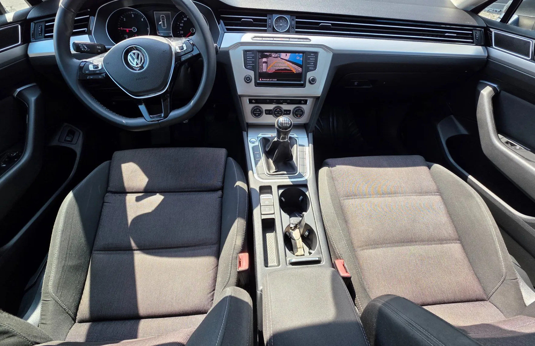 Zunanja slika - Volkswagen Passat - Variant 4motion 2.0 TDI BMT Comfortline - 6