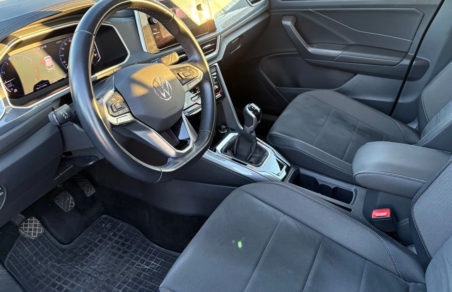 Zunanja slika - VW T-Roc - 1.0 TSI Style 1.Lastnik SLO - 7