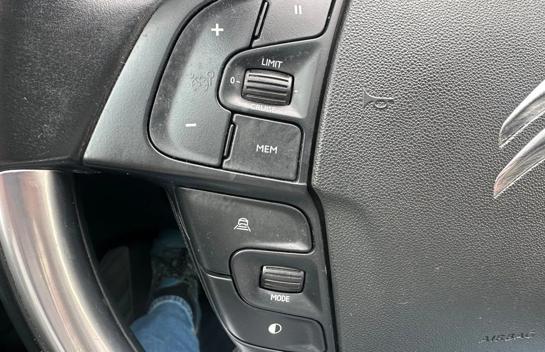 Zunanja slika - Citroën C4 Grand SpaceTourer - Feel BlueHDi 130.KAMERA.NAVI.LED.ACC.7 SEDEŽ - 9