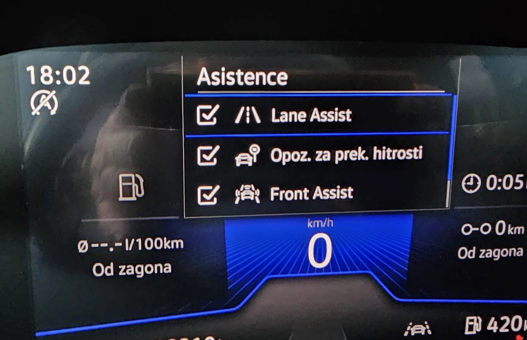 Zunanja slika - Volkswagen T-Cross - 1.0 TSI BMT 4Joy |Slovenski|1 lastnik|kot nov| - 17