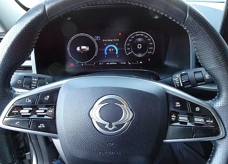 Zunanja slika - SsangYong Musso - 2.2 XDi ULTIMATE 4WD A T TOV. GARANCIJA. KLJUKA - 12