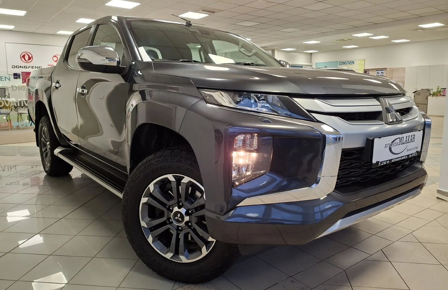 Zunanja slika - Mitsubishi L 200 - 2.3 4X4-1.LASTNIK-SLO-LED-NAVI-KAMERA-ODLIČEN- - 1