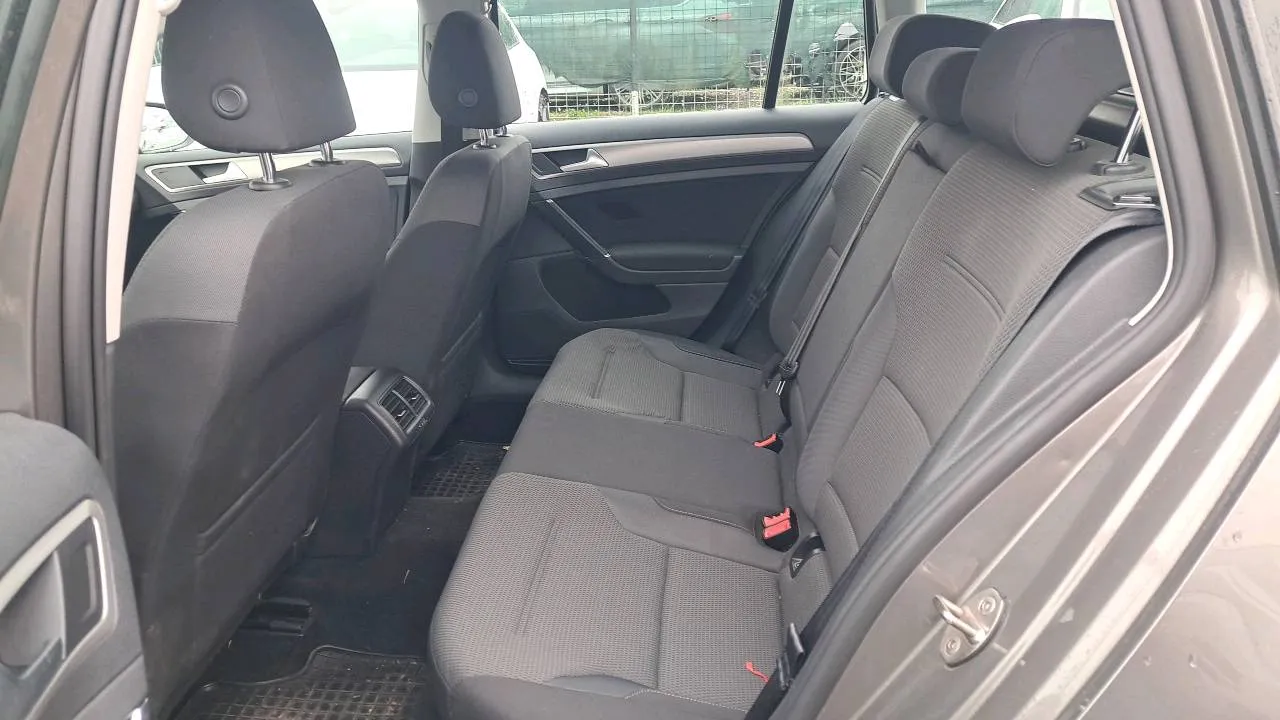 Notranja slika - Volkswagen - 2.0 / TDI 4 MOTION - 10