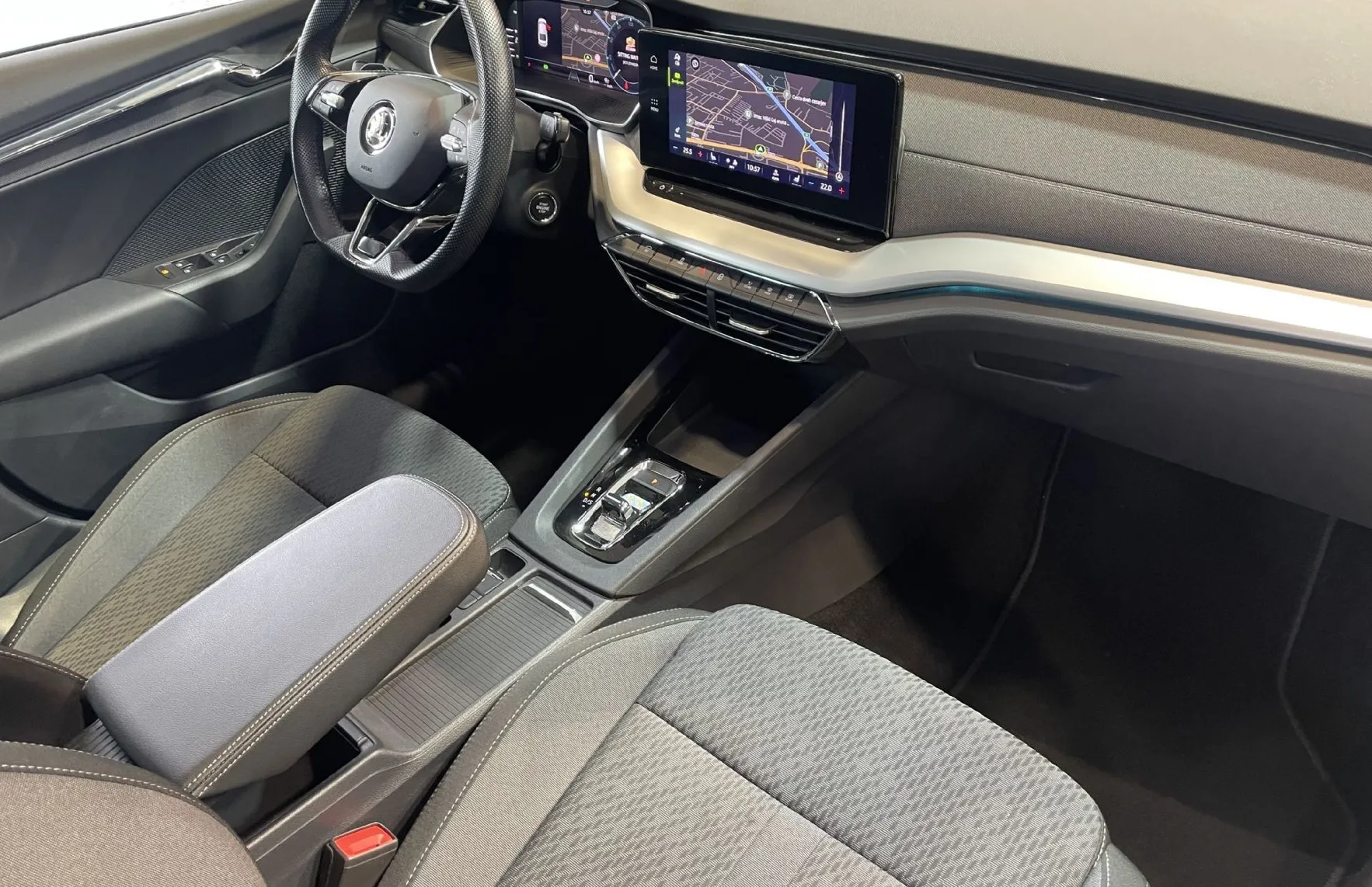 Zunanja slika - Škoda Octavia - 1.LASTNIK-RADAR-VIRTUAL-KEYLESS-NAVIGACIJA-MEMORY - 15