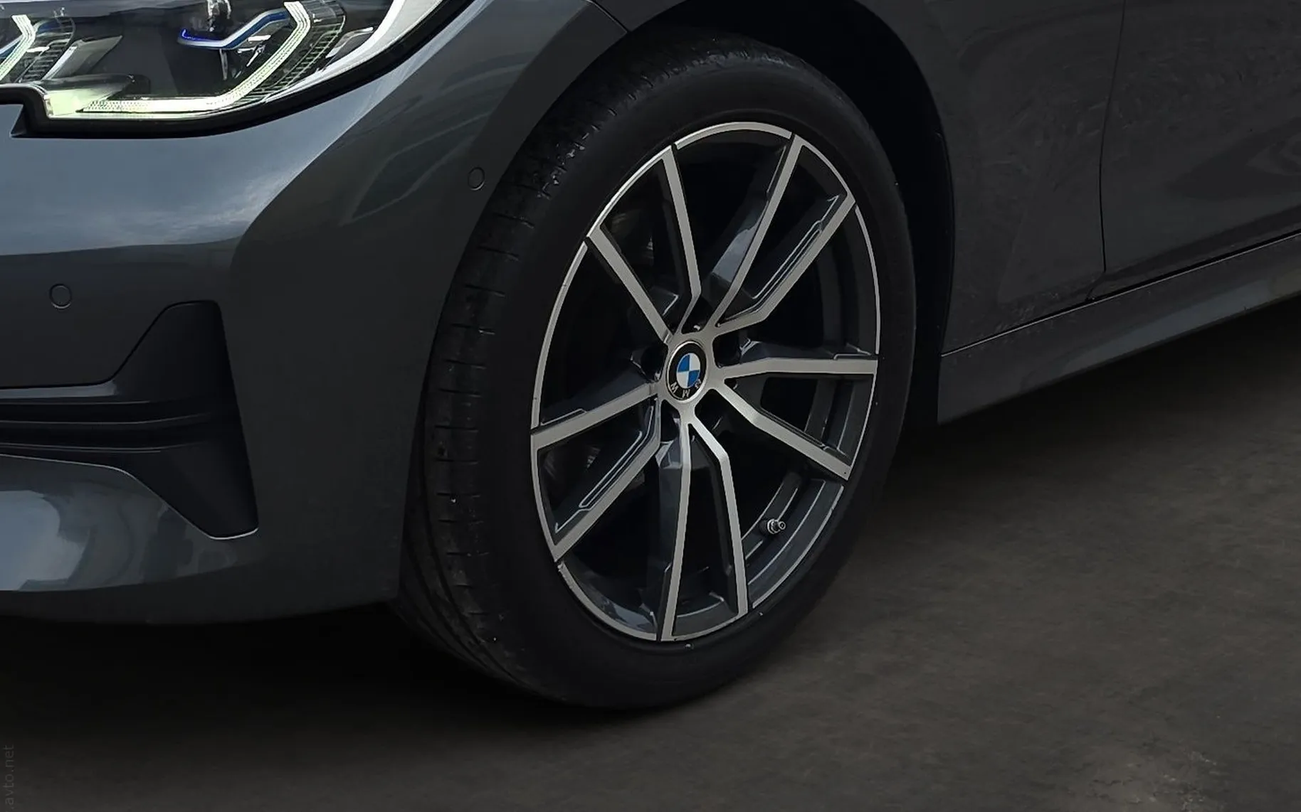 Notranja slika - BMW serija 3 Touring: - 320d Avt. Advantage - Laser.asistence.Hi-Fi.ALU18. - 15