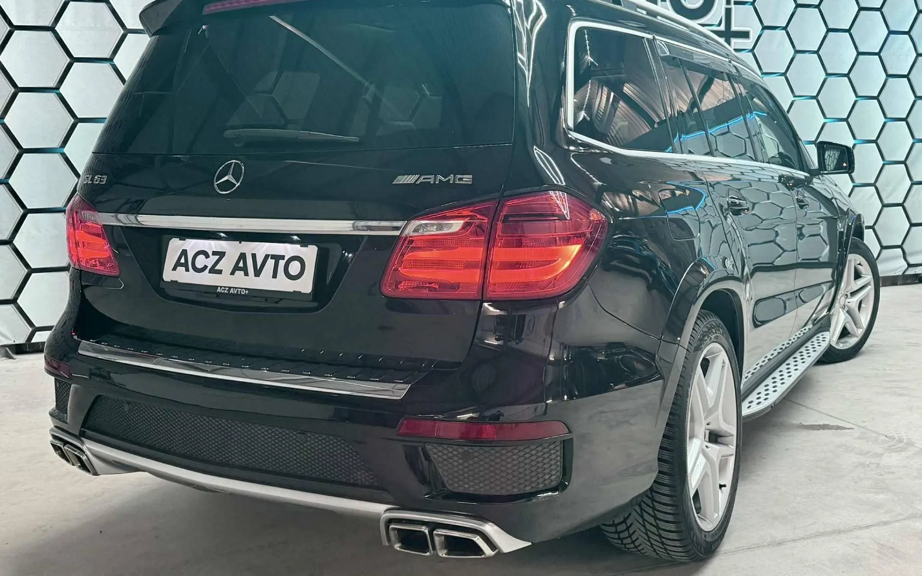Zunanja slika - Mercedes-Benz GL-Razred - GL 550•V8•AUT•4 MATIC•PANO•ACC•ZRAČNO•107.000KM• - 4