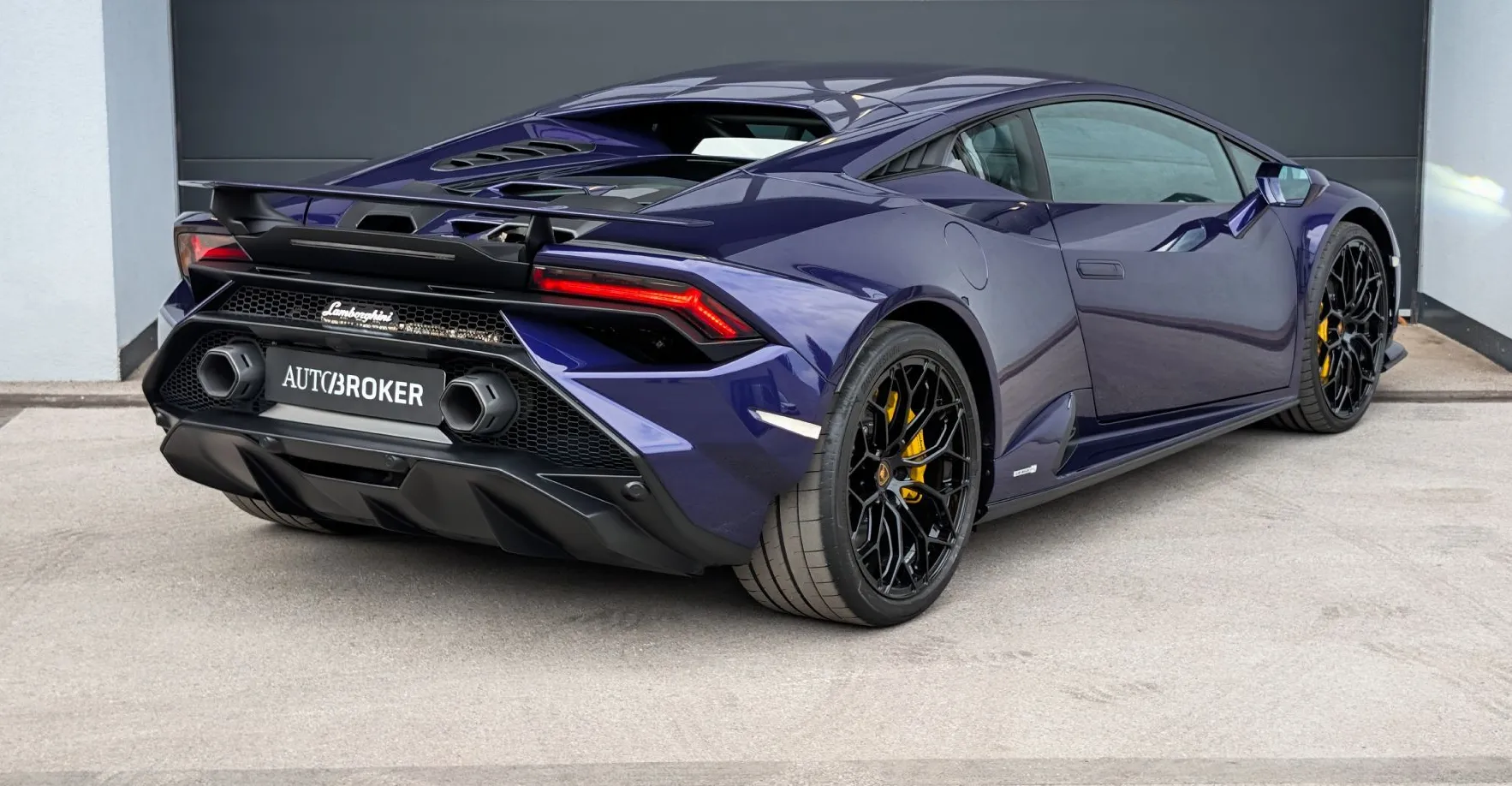 Zunanja slika - Lamborghini Huracan - Tecnica 640-2 Viola Altheia LIFT kamera RWD - 5