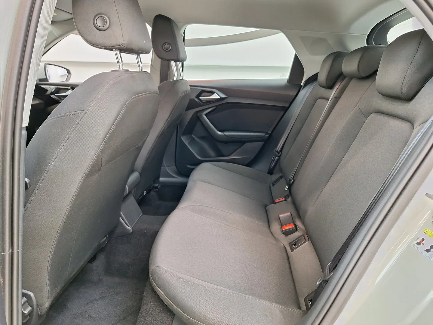 Zunanja slika - Audi A1 - Sportback 1.0 TFSI - 6