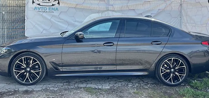 Zunanja slika - BMW Serija 5 - : 520d xDrive M -LASER-ACC-VIRTUAL-20COL-HEADUP - 7