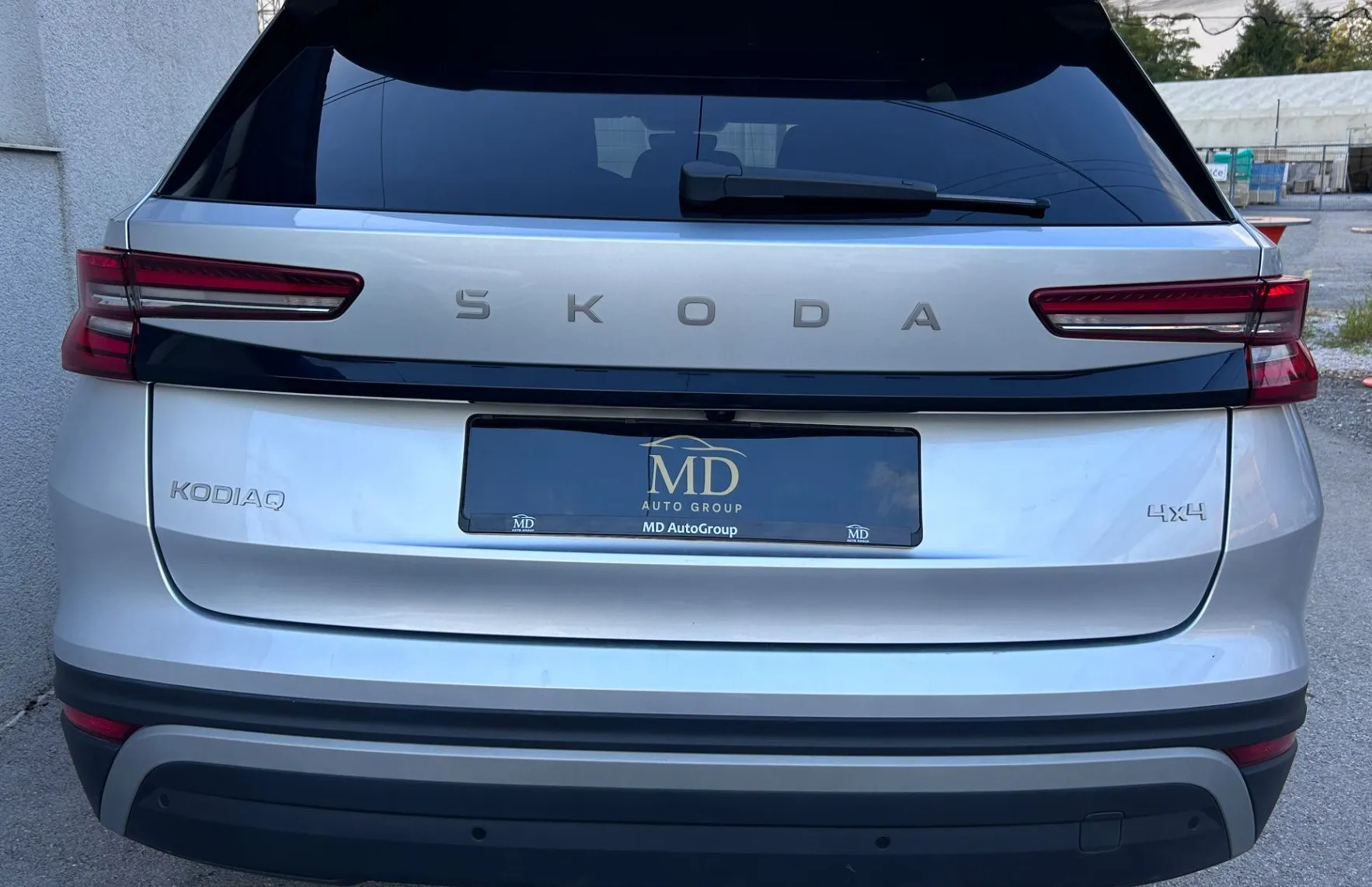 Zunanja slika - Škoda Kodiaq - 4x4 2.0 TDI AmbitionDSG-VIRTUAL-GRETJE SEDEŽEV-LED - 5