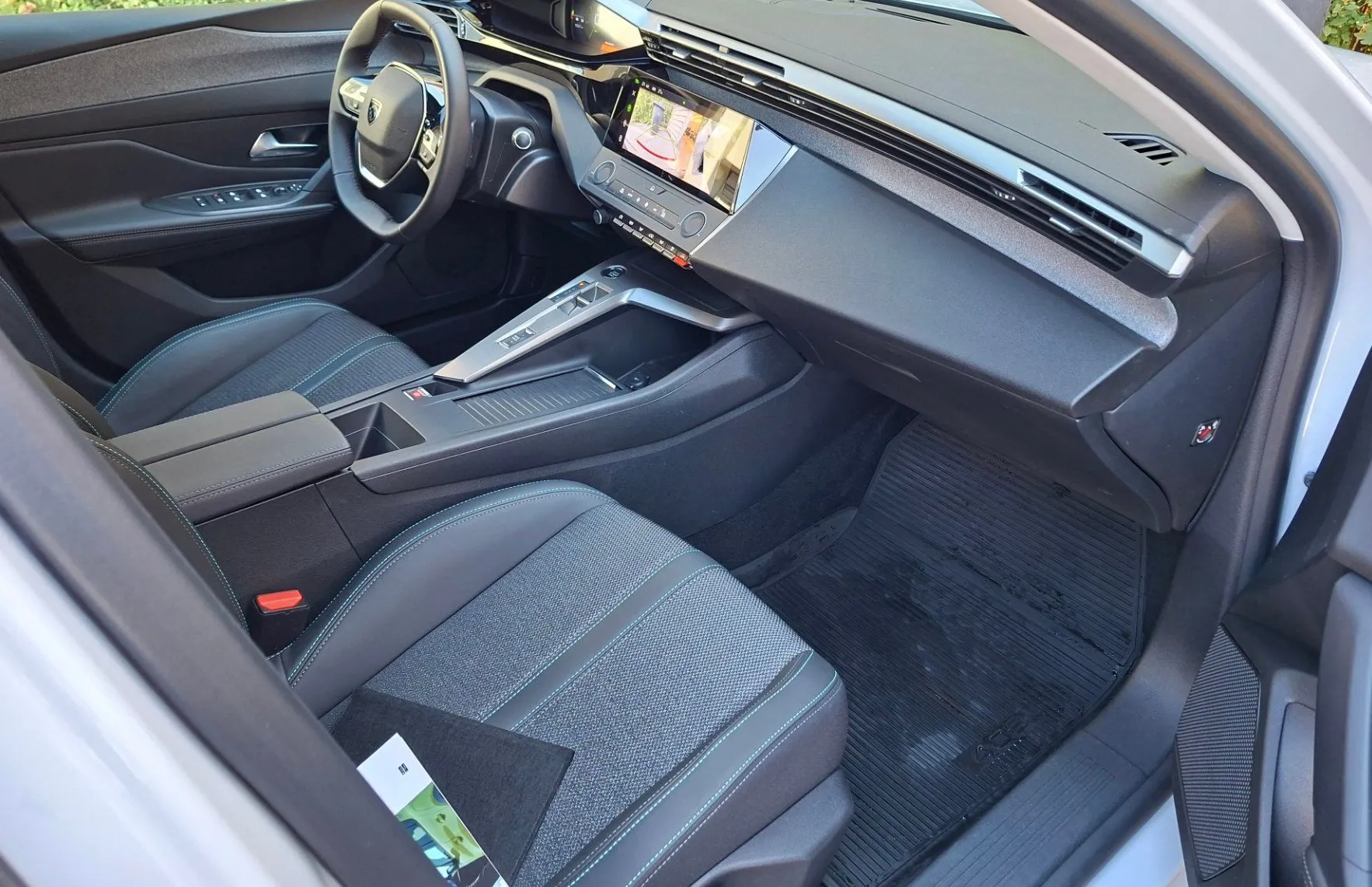 Zunanja slika - Peugeot 408 - ALLURE HIBRID 145 E-DCT6 - 7