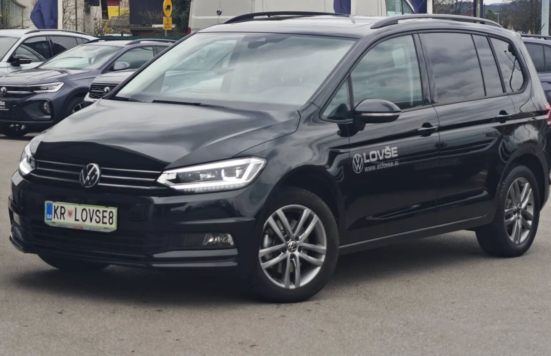 Zunanja slika - Volkswagen Touran - 2.0 TDI 4 ALL |PANORAMA|NAVI|FULL LED| - 3